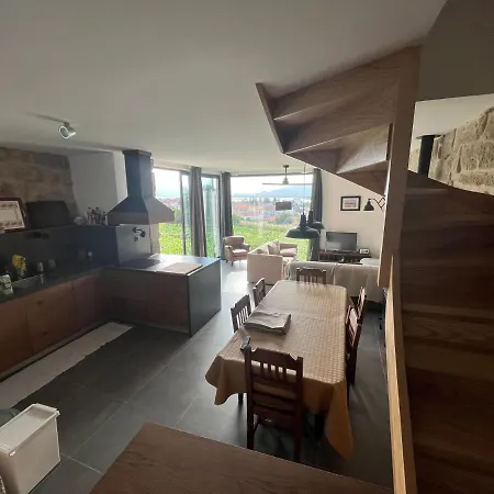 Cozy House River - * Caminha