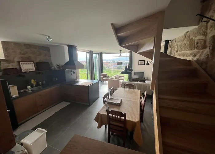 Cozy House River - * Caminha