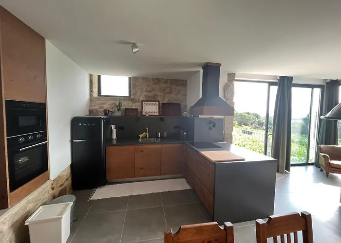 Cozy House River - * Caminha